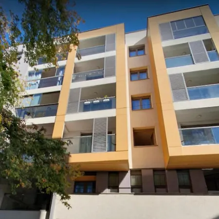 Mac Aviator Center Two Double Bed Apartament